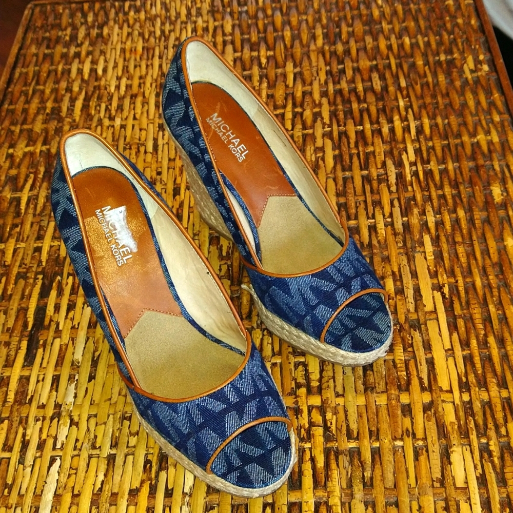 Michael Kors wedges